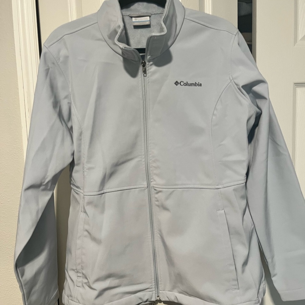 Columbia Soft Gray Fleece lined Jacket